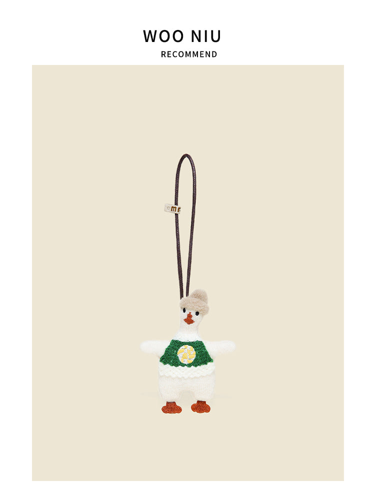 WOONIU Christmas Duck Plush Charm - wooniu Plush Charm - cute bag charm plush keychain for backpack and purse